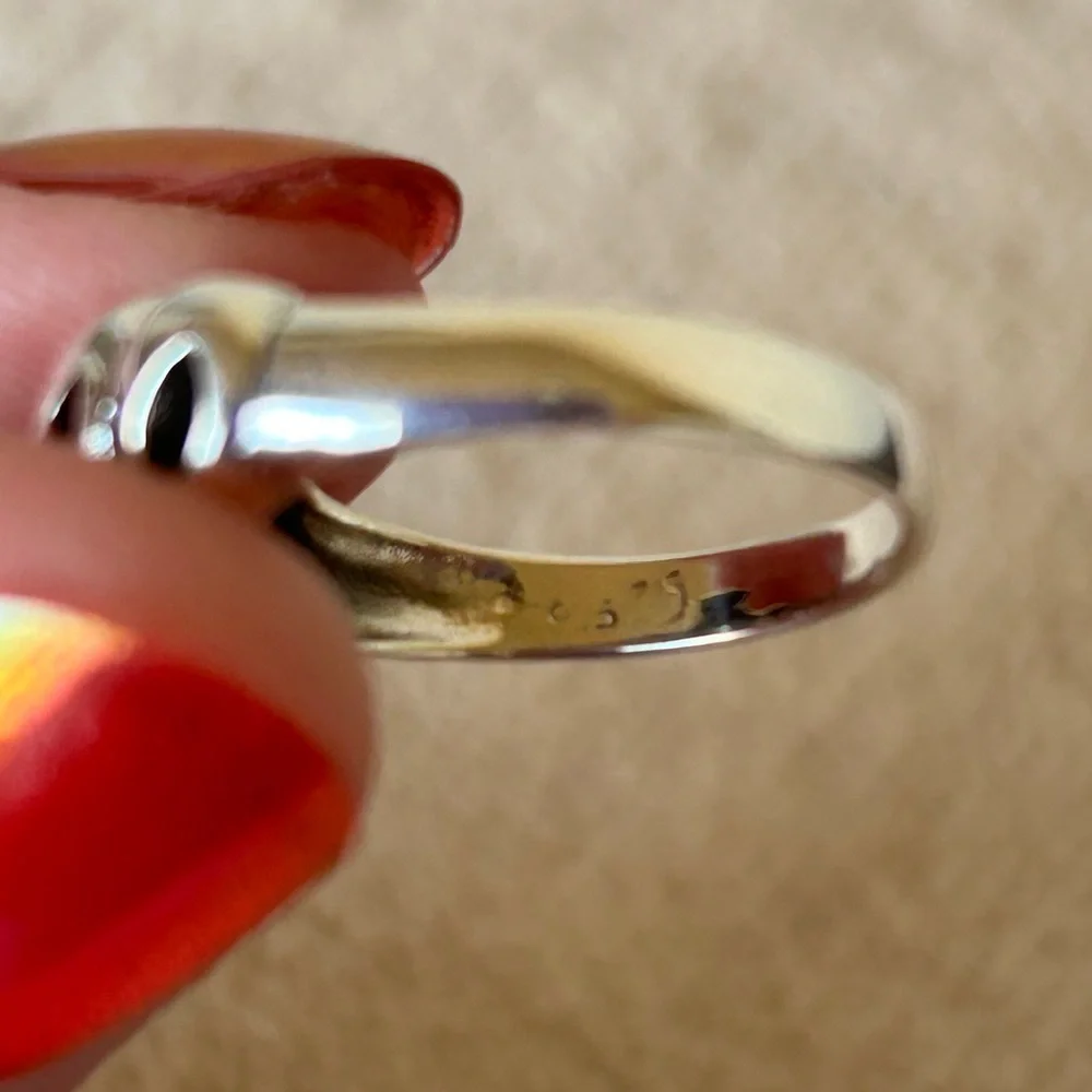 925 Sterling Silver embrace unique